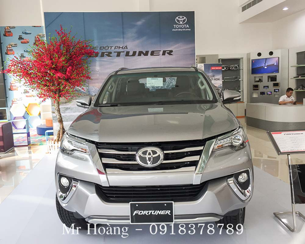 Toyota Fortuner 2017 cuộc lột xác đầy ngoạn mục